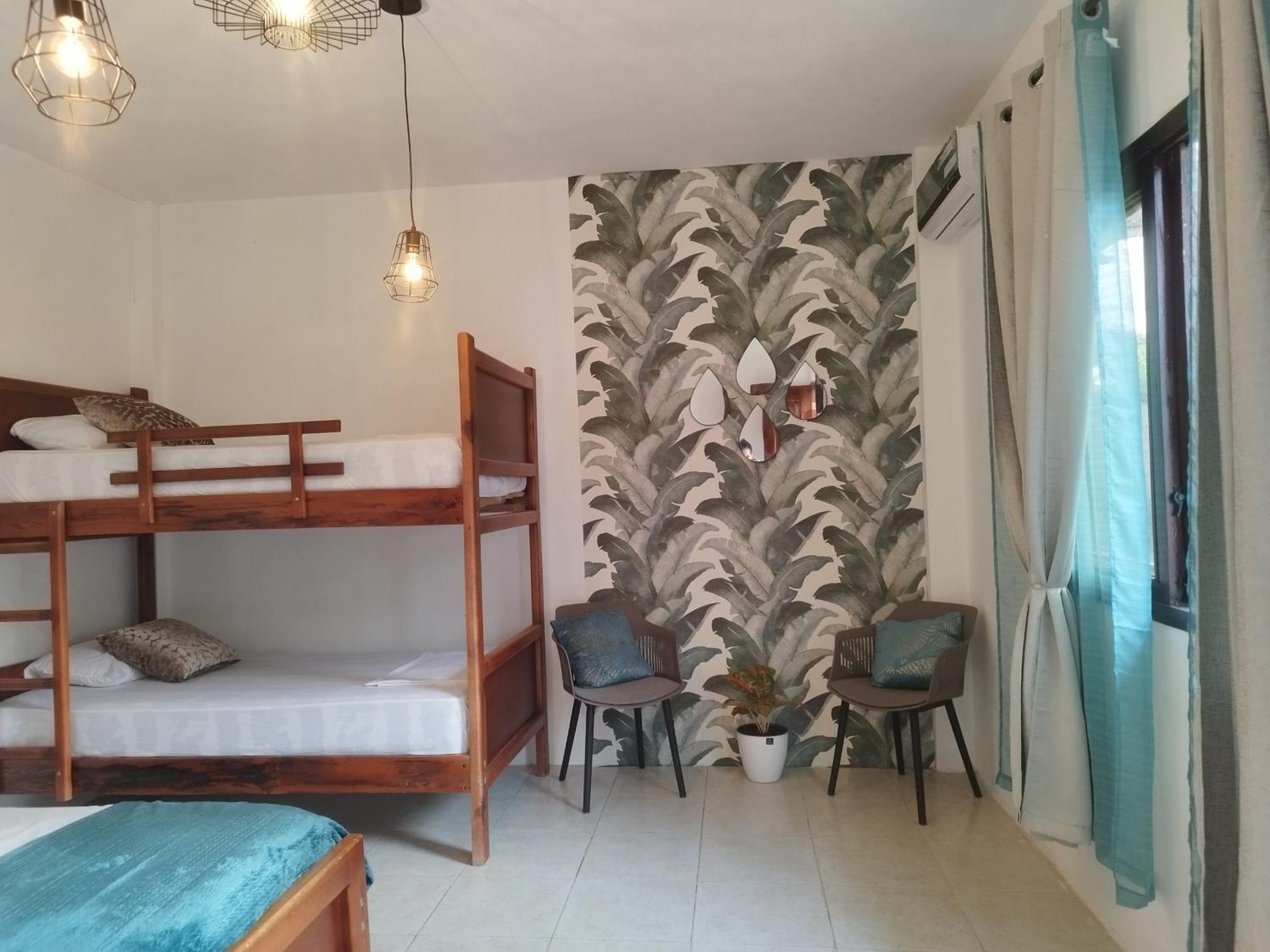 Palmendros Hosteria Montañita 外观 照片
